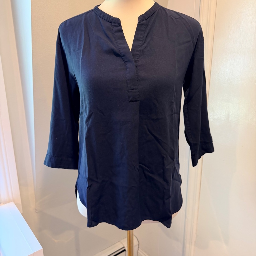 Uniqlo Navy Blue Henley V-Neck Blouse Essential Workwear | XS